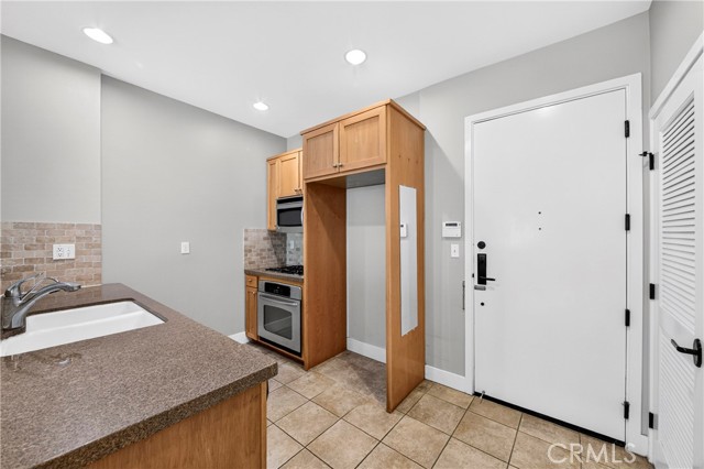 2367 Jefferson St, 110 photo 8