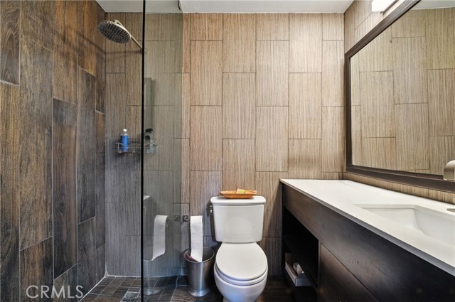 7322 Marina Pacifica N Drive, Long Beach CA: https://media.crmls.org/medias/34b8467f-a652-407e-b71d-94d774dd7058.jpg