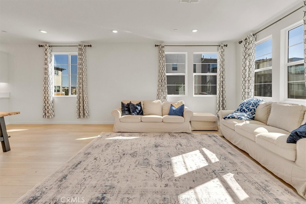 MLS #SR25259200 image #17