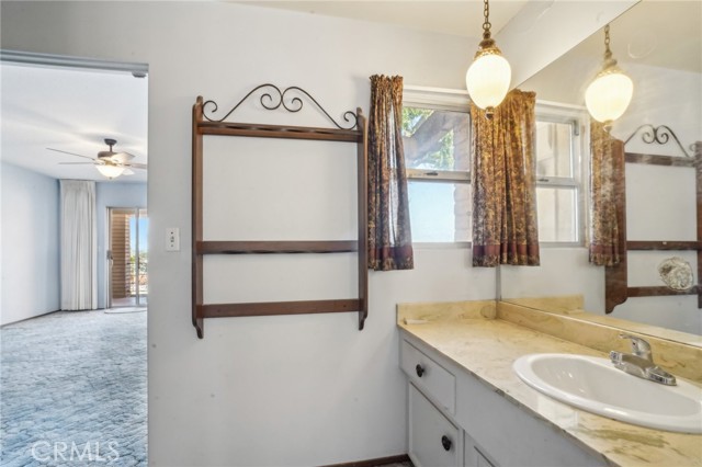 42131 San Jose Drive, San Jacinto CA: https://media.crmls.org/medias/34b8c74e-6698-4d5d-9302-155099ba504a.jpg