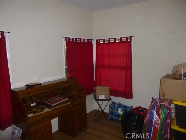 Detail Gallery Image 10 of 27 For 579 16th, San Bernardino,  CA 92405 - 3 Beds | 1/1 Baths