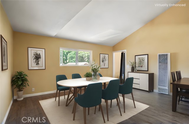 1003 W Myrtle Street, Santa Ana CA: https://media.crmls.org/medias/34b99030-b7e1-4181-b428-11b9eb9b00d0.jpg
