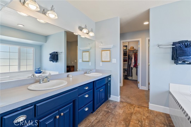 26 Deer View Lane, Templeton CA: https://media.crmls.org/medias/34ba0b60-4f91-42ad-94b1-d6125aae2744.jpg