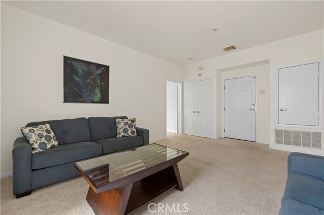 Detail Gallery Image 9 of 35 For 9610 Zelzah Ave #306,  Northridge,  CA 91325 - 2 Beds | 2 Baths