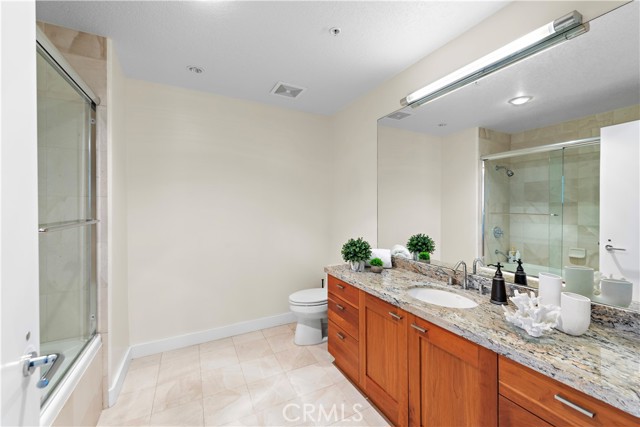 3141 Michelson Drive, Irvine CA: https://media.crmls.org/medias/34bb0ae6-fff6-4e4c-8bf6-906f91d6bd54.jpg
