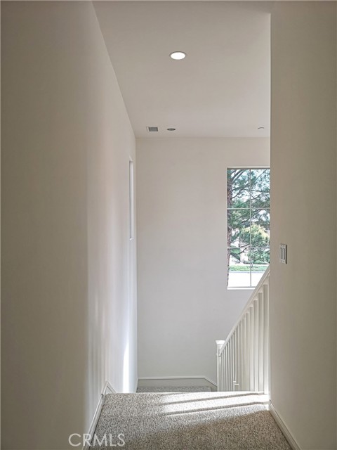 27 Larkfield, Irvine CA: https://media.crmls.org/medias/34bba87f-e6fc-48ad-95b2-e07c29839c53.jpg