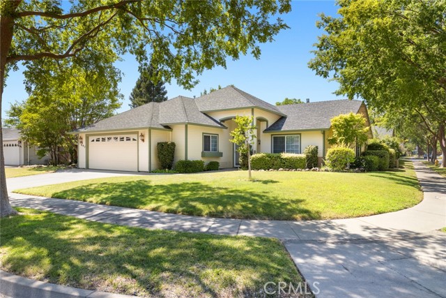 3097 Hudson Avenue, Chico CA: https://media.crmls.org/medias/34bc362a-f968-4d4c-9ff7-cbe6d3931236.jpg