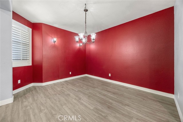 35511 Crest Meadow Drive, Wildomar CA: https://media.crmls.org/medias/34bc6dc9-d4fc-4a82-83c1-0c1ff2e686ae.jpg
