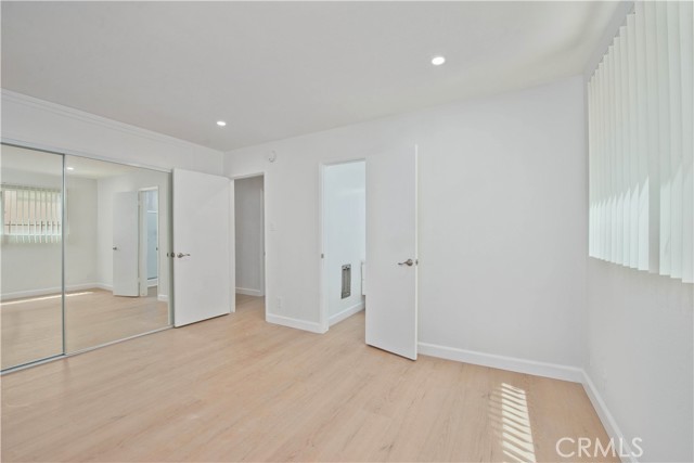Detail Gallery Image 15 of 25 For 5415 Newcastle Ave #18,  Encino,  CA 91316 - 3 Beds | 2 Baths