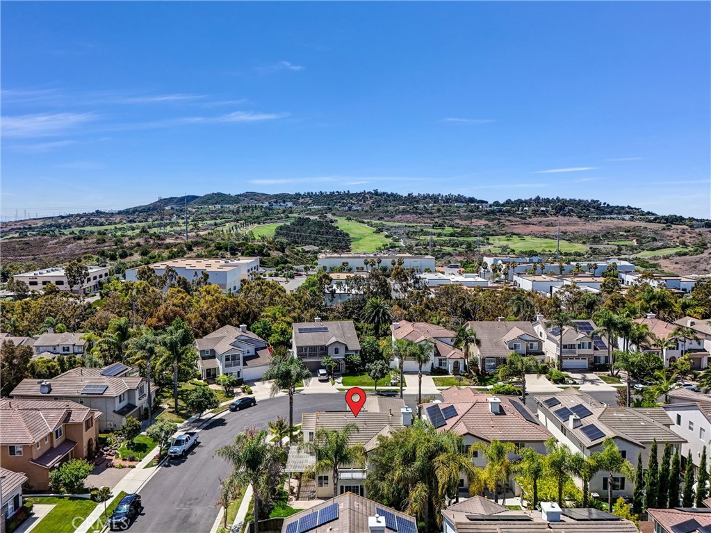 MLS #OC25165987 img 36