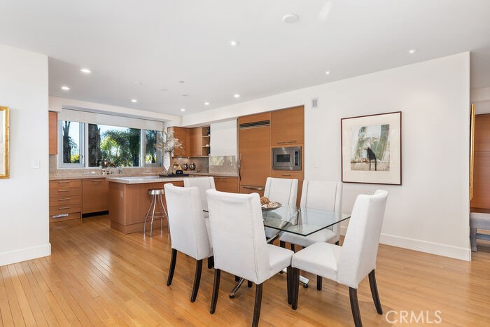 34be4e1d E7d6 4bd8 A06e 00d53c22ee31