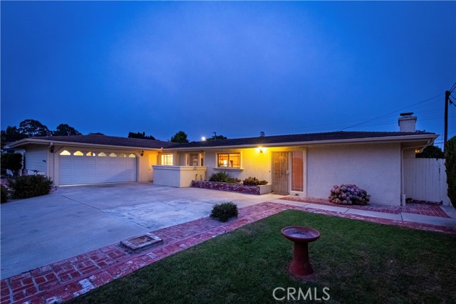 Detail Gallery Image 1 of 1 For 728 Majestic Dr, Santa Maria,  CA 93455 - 3 Beds | 2 Baths