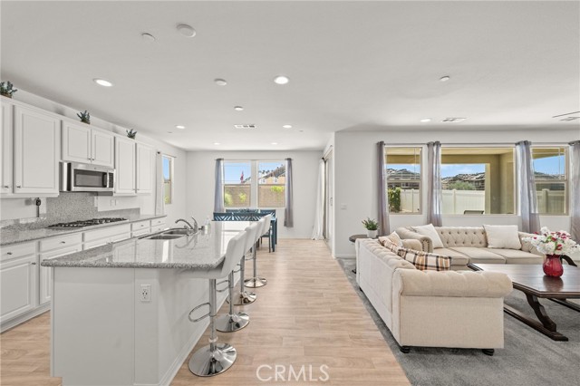 32171 Dymondia Way, Temecula CA: https://media.crmls.org/medias/34c20a41-e71e-402c-868a-b6a764f892b8.jpg