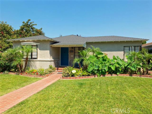 3950 Linden Avenue, Long Beach, California 90807, 3 Bedrooms Bedrooms, ,2 BathroomsBathrooms,Single Family Residence,For Sale,Linden,RS16181623