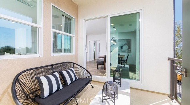 980 N Tangent Privado, Ontario CA: https://media.crmls.org/medias/34c2ae72-a871-45ee-be2d-e900fb9be5a9.jpg