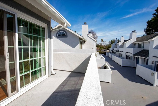 Detail Gallery Image 36 of 62 For 7310 Balboa Bld #F,  Van Nuys,  CA 91406 - 2 Beds | 3 Baths