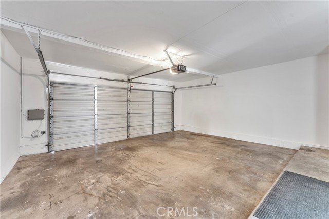 12948 Saddleback Place, Chino CA: https://media.crmls.org/medias/34c311f3-4204-4b70-a7df-c8373ff8d857.jpg