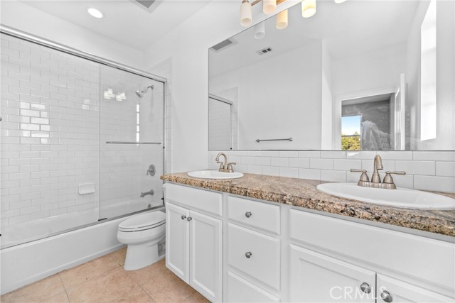 Detail Gallery Image 10 of 19 For 356 E 16th Pl #B,  Costa Mesa,  CA 92627 - 2 Beds | 2 Baths