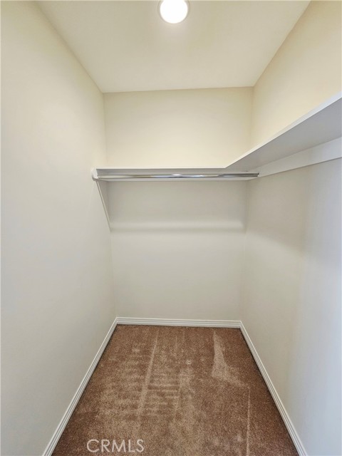 Detail Gallery Image 18 of 32 For 4732 Radford Ave #3,  Valley Village,  CA 91607 - 3 Beds | 3 Baths