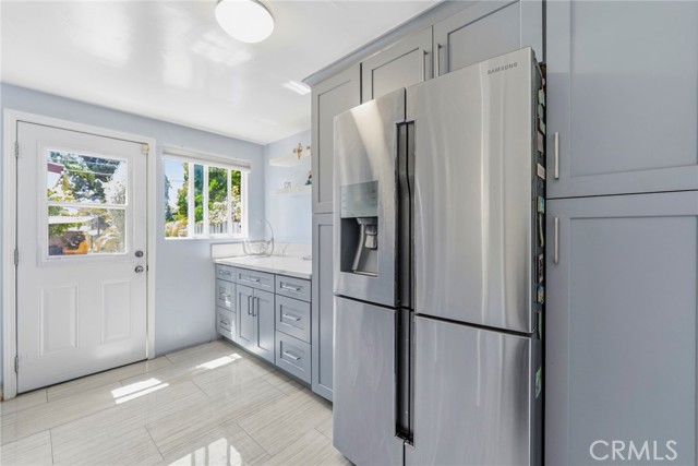 Detail Gallery Image 15 of 51 For 9546 Cecilia, Downey,  CA 90241 - 4 Beds | 2 Baths