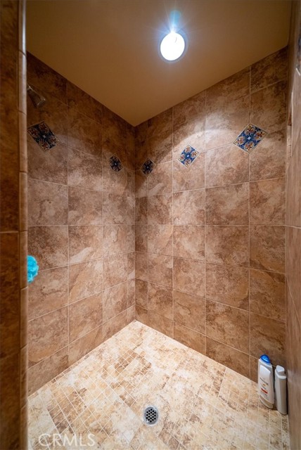 5085 Martingale Circle, San Miguel CA: https://media.crmls.org/medias/34c5449e-5d93-465f-a55b-fd3f2c316f62.jpg