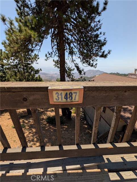 31487 Old City Creek, Running Springs, CA 92382