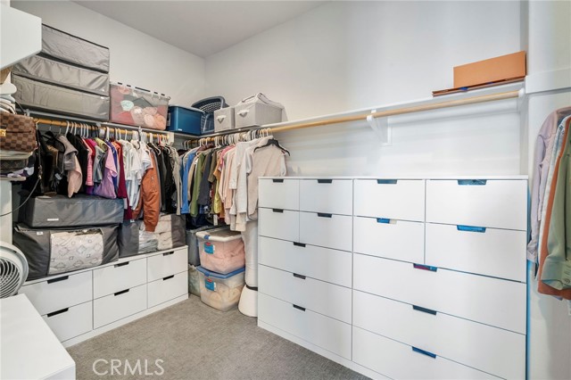 18 Goldenrod, Lake Forest CA: https://media.crmls.org/medias/34c60e15-f75b-4652-87e3-9a5fb7981f2f.jpg