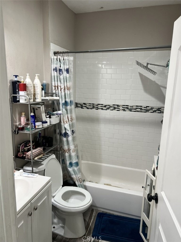 MLS #OC25109004 img 14