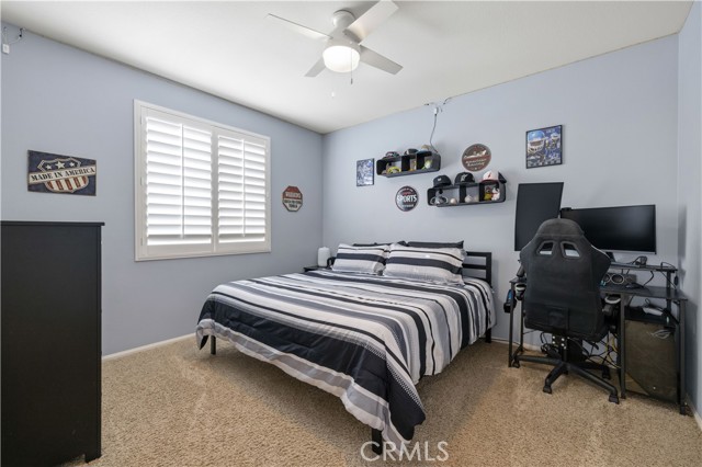 Detail Gallery Image 33 of 43 For 24903 Shadow Ridge Ct, Valencia,  CA 91354 - 4 Beds | 3/1 Baths