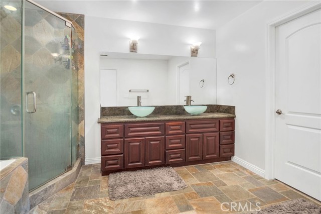 Detail Gallery Image 25 of 41 For 829 Cooper Ave, Los Angeles,  CA 90042 - 6 Beds | 3 Baths