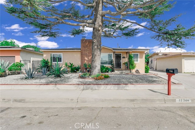 17386 Barbee St, Fontana, CA 92336