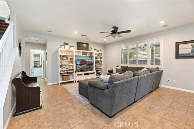 Detail Gallery Image 17 of 65 For 30829 Oak Knoll Dr., Menifee,  CA 92584 - 5 Beds | 4 Baths
