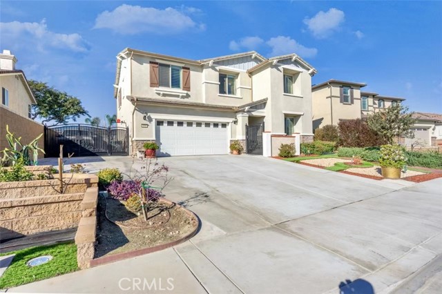 6305 Shorthorn Dr, Eastvale, CA 92880