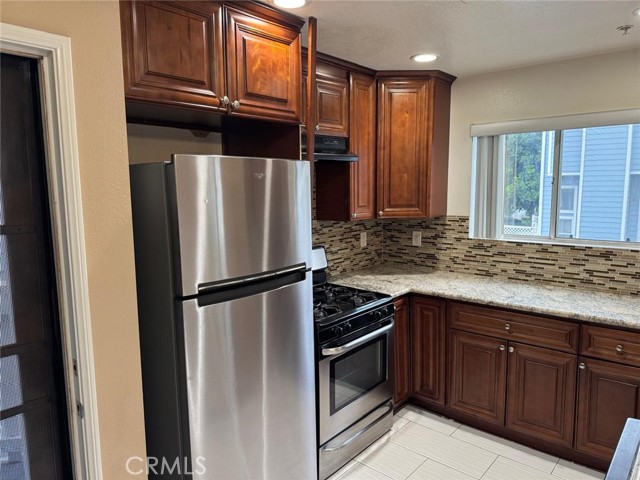 13054 Sycamore Village Dr., Norwalk CA: https://media.crmls.org/medias/34c73086-62b3-4463-a23b-1984451d2bb2.jpg
