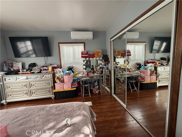 Detail Gallery Image 25 of 51 For 2520 Ohio Ave, South Gate,  CA 90280 - 6 Beds | 4 Baths