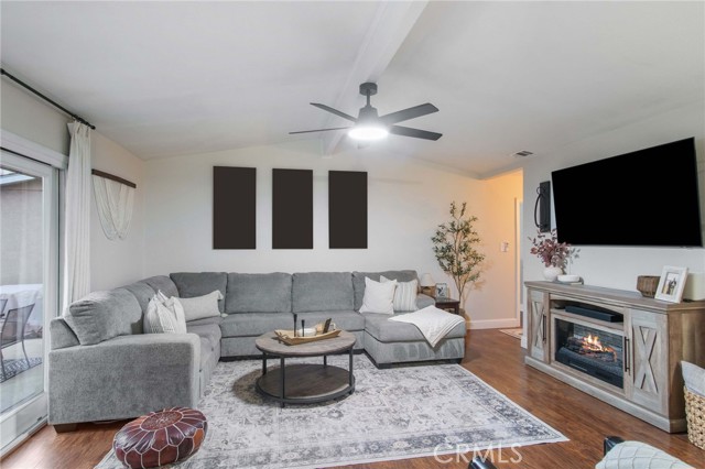 Detail Gallery Image 5 of 29 For 299 Drakeley, Atwater,  CA 95301 - 3 Beds | 2 Baths