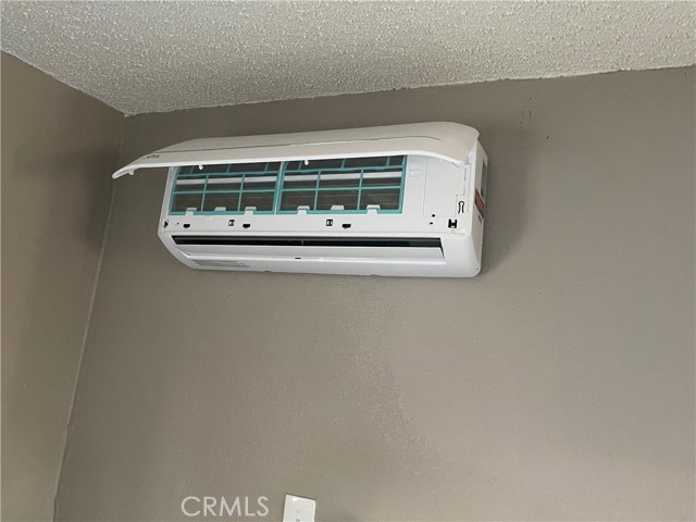 27172 Prospect Street, Boron CA: https://media.crmls.org/medias/34c805c6-834f-443b-9236-310525f1baf4.jpg