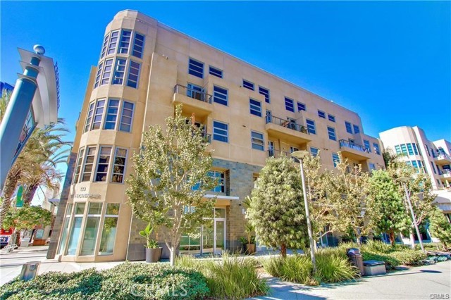 133 The Promenade N, Long Beach CA: https://media.crmls.org/medias/34c855bb-3212-4ab0-9d29-8db7319722ae.jpg