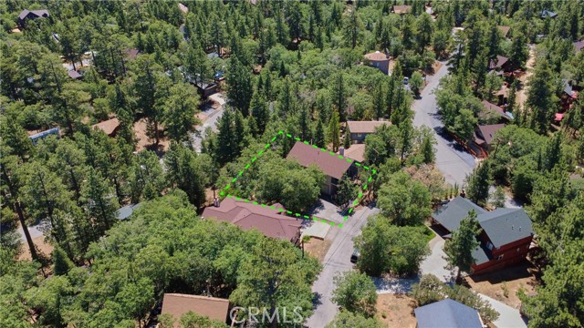 1690 Wolf Road, Big Bear Lake CA: https://media.crmls.org/medias/34c876db-5512-49ba-a4dc-dad6305f5e88.jpg