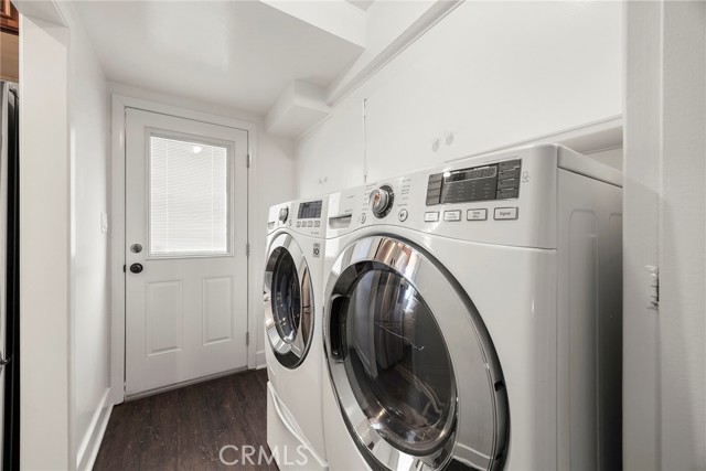 Detail Gallery Image 14 of 44 For 804 E Glenwood, Fullerton,  CA 92831 - 5 Beds | 3/1 Baths