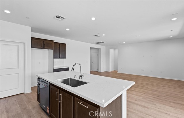 Detail Gallery Image 10 of 30 For 25183 Forest Hills Dr, Menifee,  CA 92585 - 2 Beds | 2 Baths