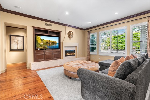 Detail Gallery Image 15 of 54 For 15 Calle Angelitos, San Clemente,  CA 92673 - 5 Beds | 5/1 Baths