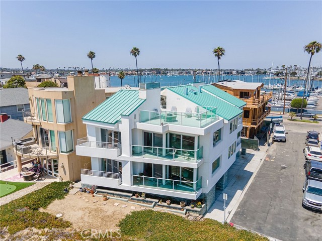 7023 E Seaside Walk, Long Beach, CA 90803