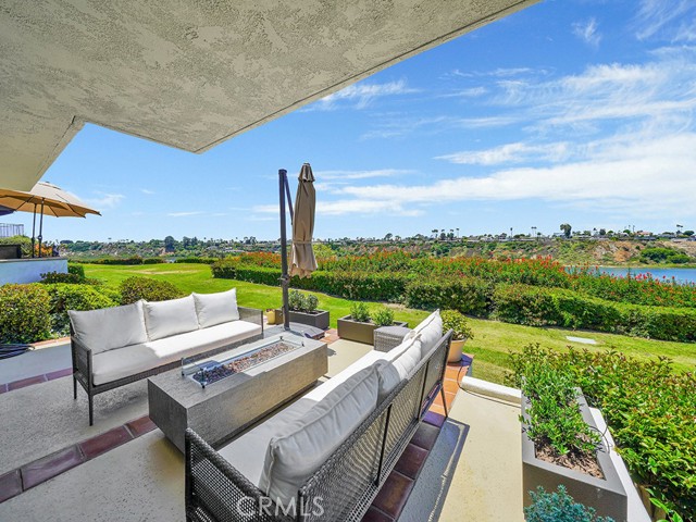 Detail Gallery Image 26 of 30 For 305 Avenida Cerritos, Newport Beach,  CA 92660 - 3 Beds | 2/1 Baths