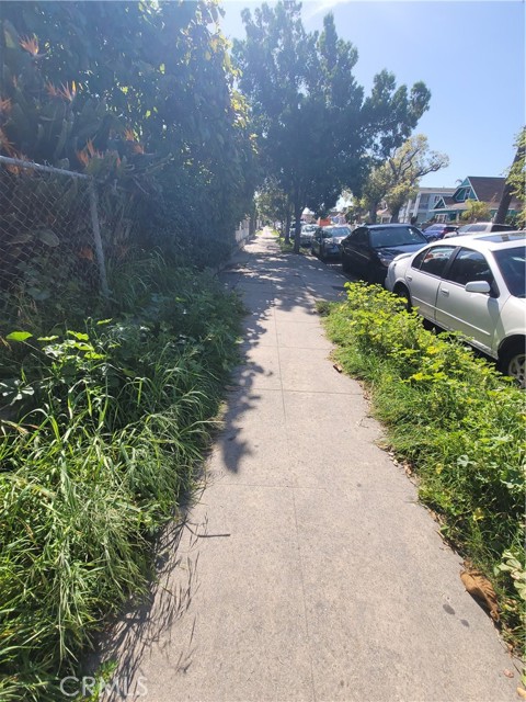 Detail Gallery Image 2 of 15 For 4010 Wall, Los Angeles,  CA 90011 - 2 Beds | 1 Baths