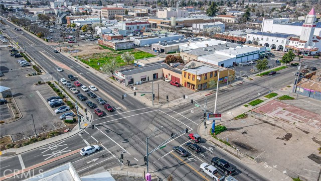 1616 Martin Luther King Jr Way, Merced, California 95340, ,Commercial Lease,For Rent,1616 Martin Luther King Jr Way,CRMC24045105
