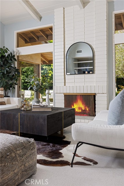 Detail Gallery Image 6 of 35 For 3620 Catamaran Dr, Corona Del Mar,  CA 92625 - 4 Beds | 2/1 Baths