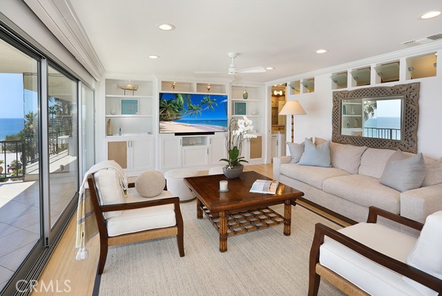 31423 South Coast Hwy, Laguna Beach CA: https://media.crmls.org/medias/34cf13b5-59b1-46b3-8af1-020786616969.jpg