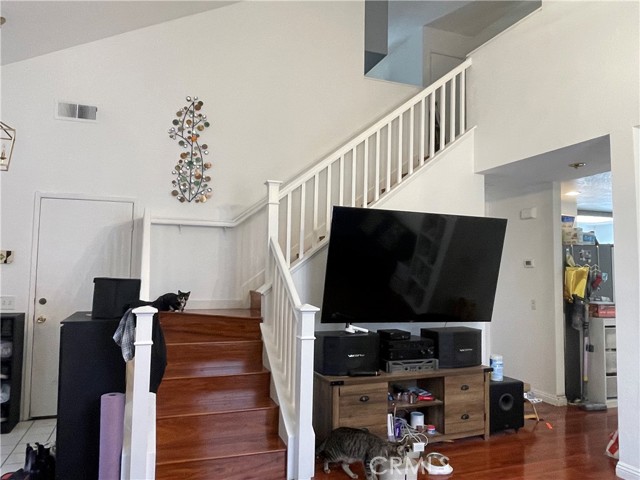 Detail Gallery Image 5 of 18 For 130 Ashbrook Lane, Pomona,  CA 91766 - 4 Beds | 3 Baths