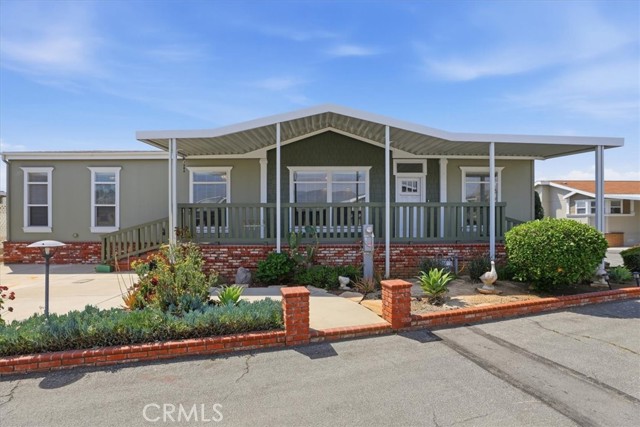 Detail Gallery Image 2 of 32 For 3530 Damien Ave #44,  La Verne,  CA 91750 - 2 Beds | 2 Baths